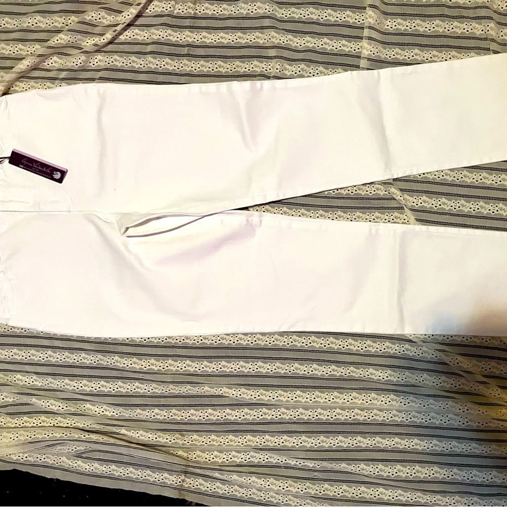 NWT White jeans